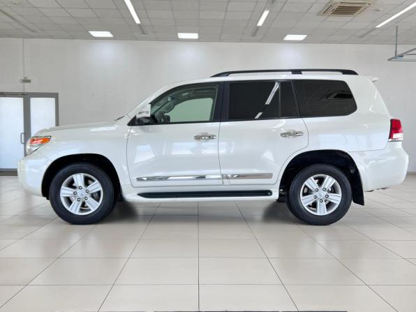 Toyota Land Cruiser 200 Series Рестайлинг 1 с пробегом 2013 года, цена 3 800 000 рублей, 218223 км, внедорожник, Автокод Объявления