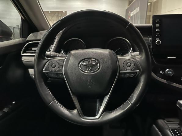 Toyota Camry VIII (XV70) Рестайлинг с пробегом 2021 года, цена 3 030 000 рублей, 91223 км, седан, Автокод Объявления