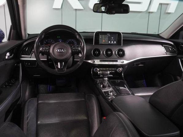 Kia Stinger I с пробегом 2019 года, цена 2 399 000 рублей, 106303 км, лифтбек, Автокод Объявления