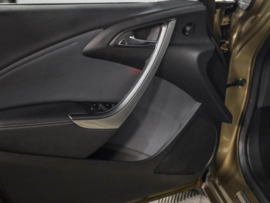 Opel Astra J Рестайлинг Санкт-Петербург  - изображение 15