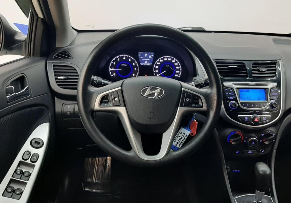 Hyundai Solaris I Москва  - изображение 14