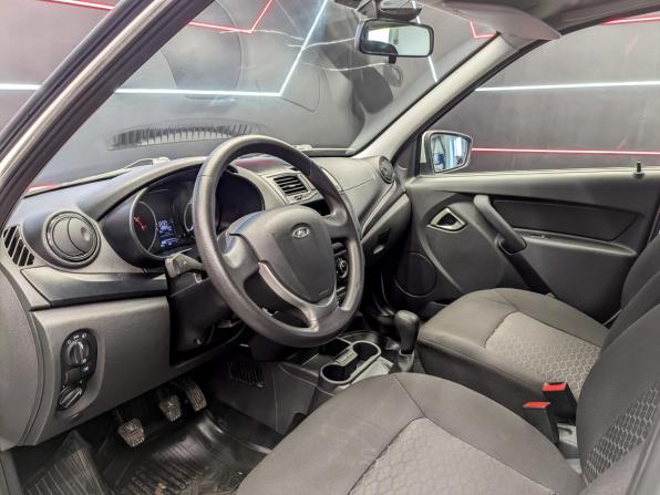 Lada (ВАЗ) Granta I Рестайлинг с пробегом 2023 года, цена 625 000 рублей, 73883 км, седан, Автокод Объявления