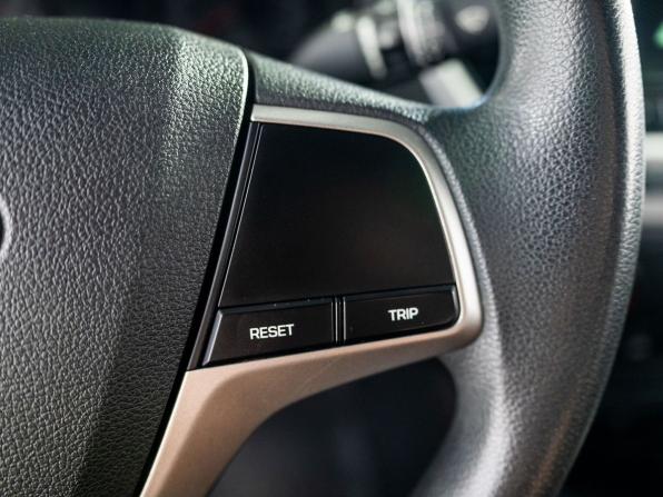 Hyundai Solaris II с пробегом 2018 года, цена 1 235 500 рублей, 120874 км, седан, Автокод Объявления