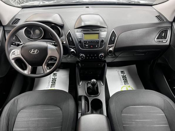 Hyundai ix35 I Рестайлинг с пробегом 2015 года, цена 1 295 000 рублей, 193549 км, внедорожник, Автокод Объявления