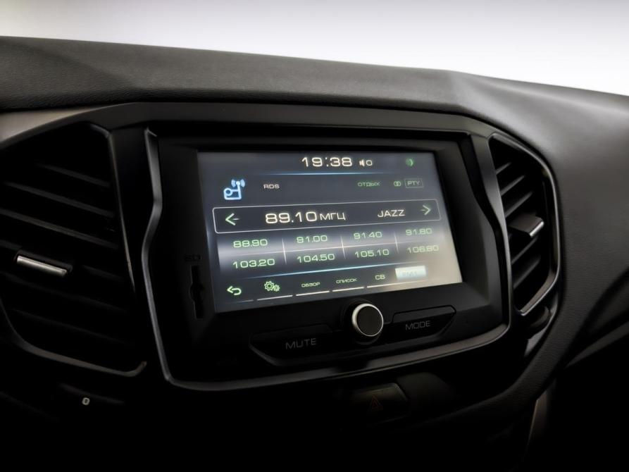 Lada (ВАЗ) Vesta I Москва  - изображение 25