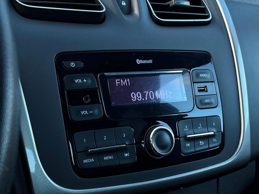 Renault Logan II Рестайлинг Санкт-Петербург  - изображение 16