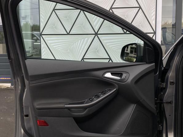 Ford Focus III Рестайлинг с пробегом 2017 года, цена 949 000 рублей, 200163 км, универсал, Автокод Объявления