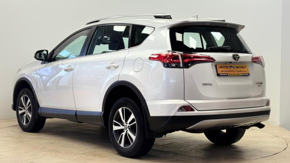 Toyota RAV4 IV (XA40) Рестайлинг Липецк  - изображение 3