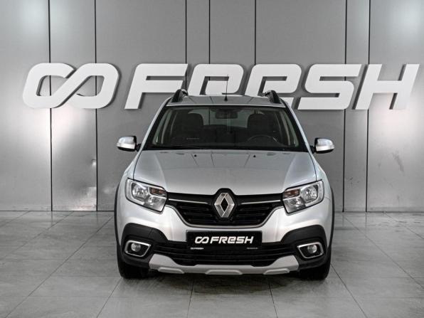 Renault Sandero II Рестайлинг с пробегом 2018 года, цена 1 269 000 рублей, 66474 км, хэтчбек, Автокод Объявления