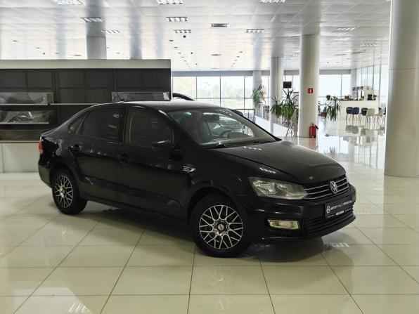 Volkswagen Polo V Рестайлинг с пробегом 2018 года, цена 804 000 рублей, 212000 км, седан, Автокод Объявления