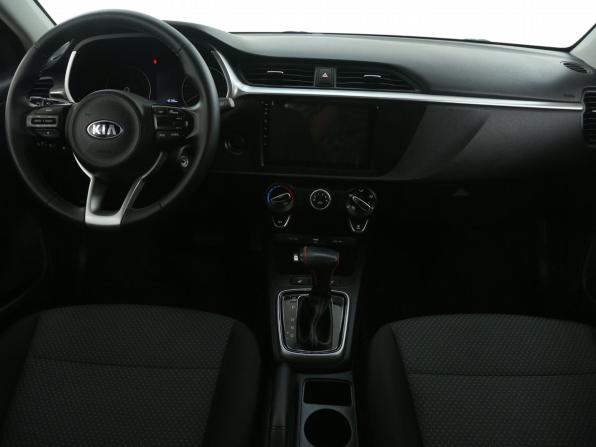 Kia Rio IV Рестайлинг с пробегом 2021 года, цена 1 722 000 рублей, 46700 км, хэтчбек, Автокод Объявления
