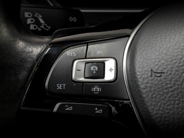 Volkswagen Tiguan II с пробегом 2019 года, цена 2 350 000 рублей, 141508 км, внедорожник, Автокод Объявления