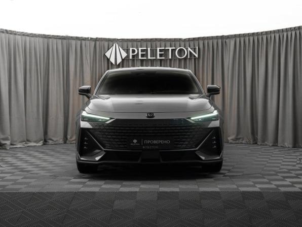 Changan UNI-V I с пробегом 2023 года, цена 2 340 000 рублей, 24761 км, лифтбек, Автокод Объявления