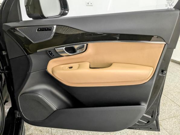 Volvo XC90 II с пробегом 2017 года, цена 3 550 000 рублей, 157203 км, внедорожник, Автокод Объявления