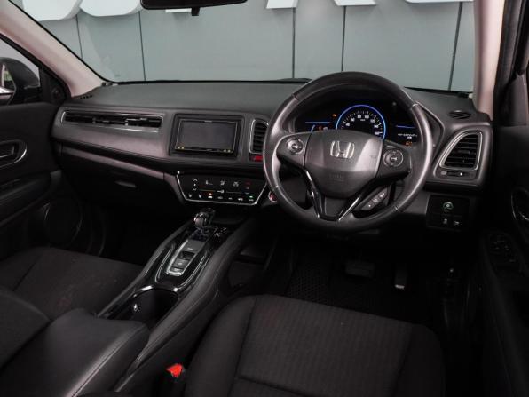 Honda Vezel I с пробегом 2014 года, цена 1 378 000 рублей, 160767 км, внедорожник, Автокод Объявления