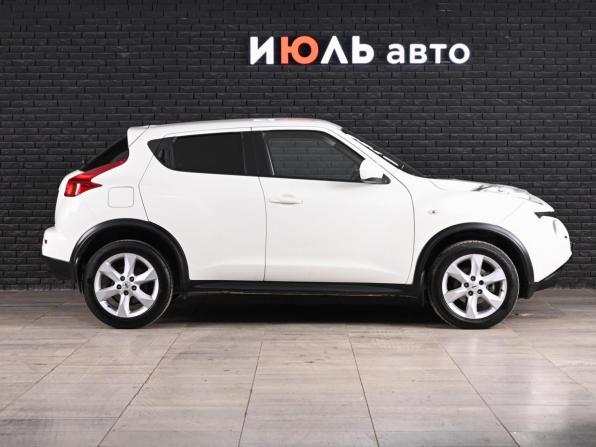 Nissan Juke I с пробегом 2013 года, цена 900 000 рублей, 249156 км, внедорожник, Автокод Объявления