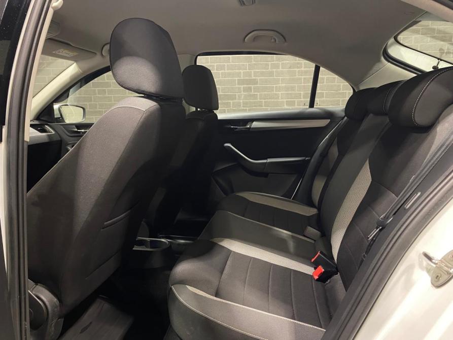 Skoda Rapid I Рестайлинг Челябинск  - изображение 13