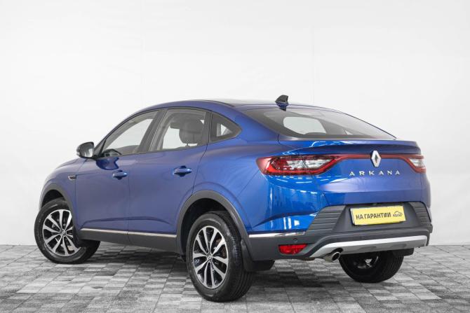 Renault Arkana I с пробегом 2021 года, цена 1 749 000 рублей, 42000 км, внедорожник, Автокод Объявления