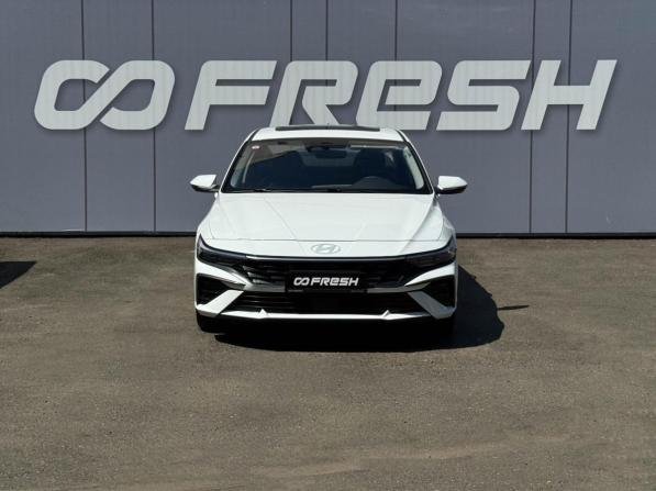Hyundai Elantra VII (CN7) Рестайлинг с пробегом 2025 года, цена 2 930 000 рублей, 100 км, седан, Автокод Объявления