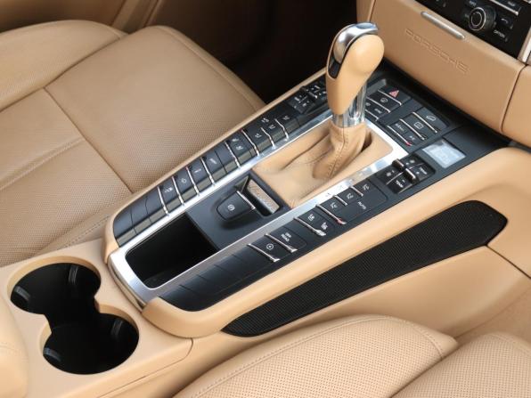 Porsche Macan I с пробегом 2014 года, цена 2 899 000 рублей, 73661 км, внедорожник, Автокод Объявления