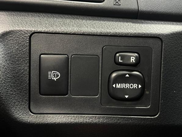 Toyota Verso I с пробегом 2010 года, цена 989 000 рублей, 288000 км, компактвэн, Автокод Объявления