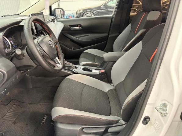Toyota Corolla XII (E210) с пробегом 2022 года, цена 1 797 000 рублей, 65766 км, седан, Автокод Объявления