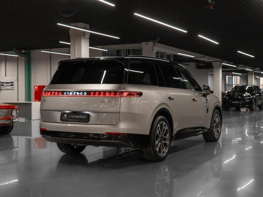 Lynk &amp; Co 900 Москва  - изображение 5