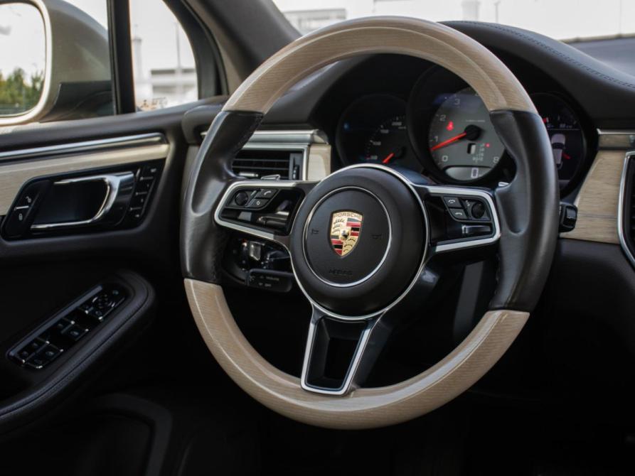 Porsche Macan I Москва  - изображение 18