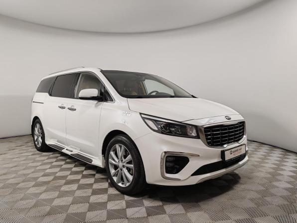 Kia Carnival III с пробегом 2018 года, цена 3 199 000 рублей, 101507 км, минивэн, Автокод Объявления