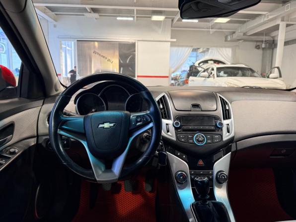 Chevrolet Cruze I Рестайлинг с пробегом 2013 года, цена 619 000 рублей, 200279 км, седан, Автокод Объявления