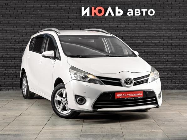 Toyota Verso I Рестайлинг с пробегом 2013 года, цена 1 490 000 рублей, 173244 км, компактвэн, Автокод Объявления