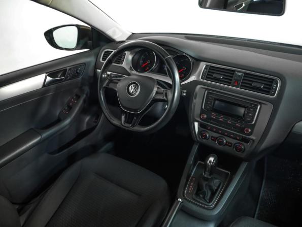 Volkswagen Jetta VI Рестайлинг с пробегом 2017 года, цена 1 069 777 рублей, 208463 км, седан, Автокод Объявления