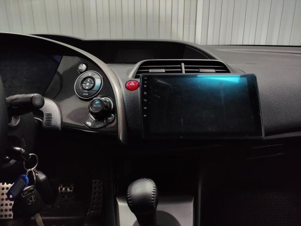 Honda Civic VIII Рестайлинг с пробегом 2008 года, цена 675 000 рублей, 233582 км, хэтчбек, Автокод Объявления