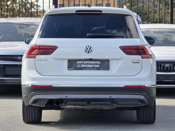 Volkswagen Tiguan II с пробегом 2017 года, цена 2 288 000 рублей, 154743 км, внедорожник, Автокод Объявления