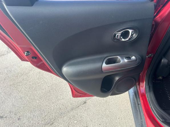 Nissan Juke I с пробегом 2012 года, цена 750 000 рублей, 143463 км, внедорожник, Автокод Объявления