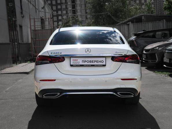 Mercedes-Benz E-Класс V (W213 S213 C238) Рестайлинг с пробегом 2022 года, цена 5 250 000 рублей, 53995 км, седан, Автокод Объявления