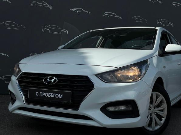 Hyundai Solaris II с пробегом 2019 года, цена 1 190 600 рублей, 129736 км, седан, Автокод Объявления