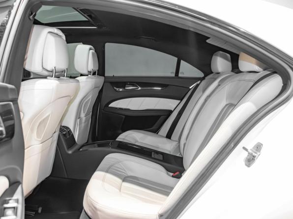 Mercedes-Benz CLS II (C218) с пробегом 2012 года, цена 3 050 000 рублей, 125861 км, седан, Автокод Объявления