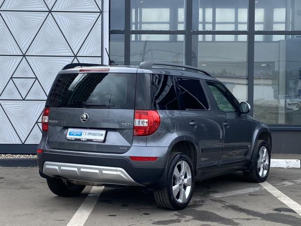 Skoda Yeti I Рестайлинг с пробегом 2017 года, цена 1 719 000 рублей, 59602 км, внедорожник, Автокод Объявления