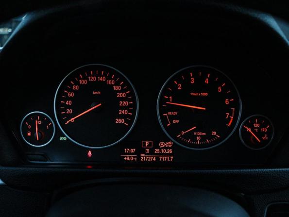BMW 3 серии VI (F3x) с пробегом 2013 года, цена 1 550 000 рублей, 217272 км, седан, Автокод Объявления