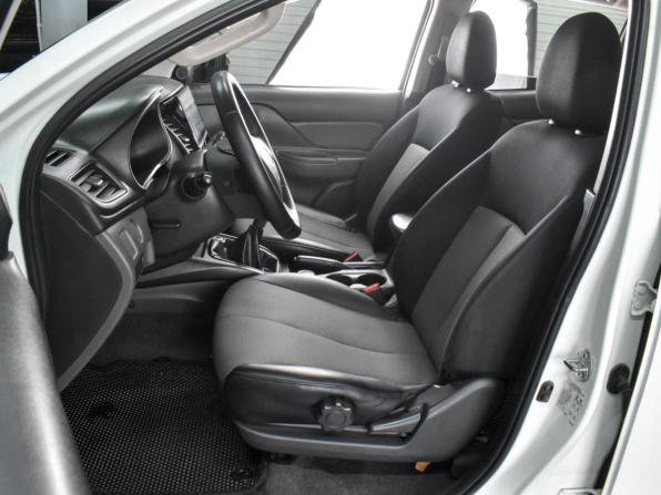Mitsubishi L200 V с пробегом 2018 года, цена 2 080 000 рублей, 184464 км, offers.body_type.unknown, Автокод Объявления