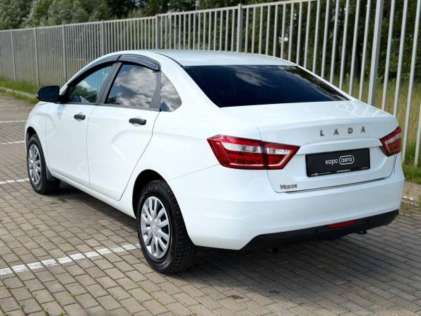 Lada (ВАЗ) Vesta I с пробегом 2022 года, цена 856 700 рублей, 89125 км, седан, Автокод Объявления