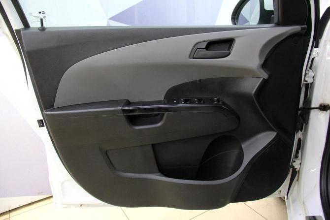 Chevrolet Aveo II с пробегом 2015 года, цена 695 000 рублей, 172145 км, седан, Автокод Объявления