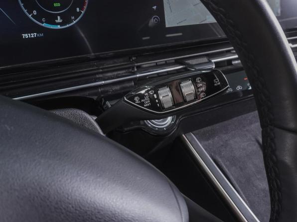 Omoda C5 I с пробегом 2023 года, цена 1 740 000 рублей, 75127 км, внедорожник, Автокод Объявления