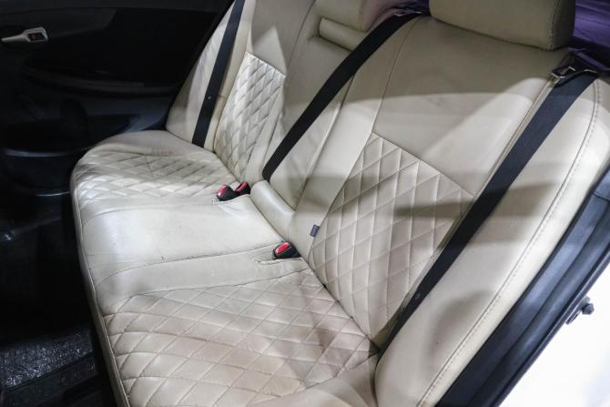 Toyota Corolla X (E140 E150) Рестайлинг с пробегом 2010 года, цена 999 000 рублей, 344000 км, седан, Автокод Объявления