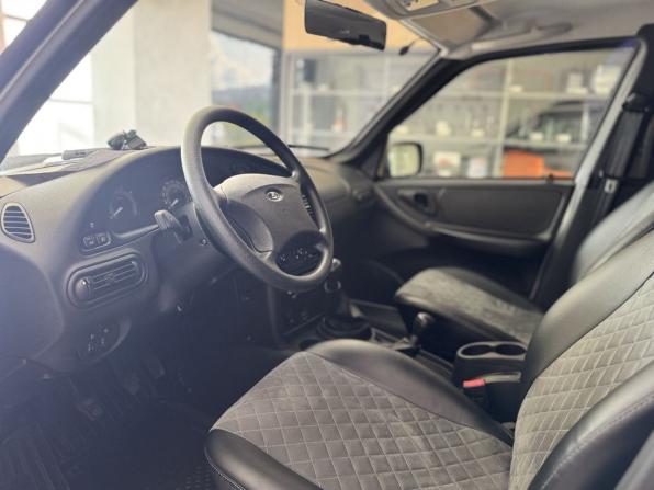 Lada (ВАЗ) Niva Travel I с пробегом 2024 года, цена 1 152 000 рублей, 25289 км, внедорожник, Автокод Объявления