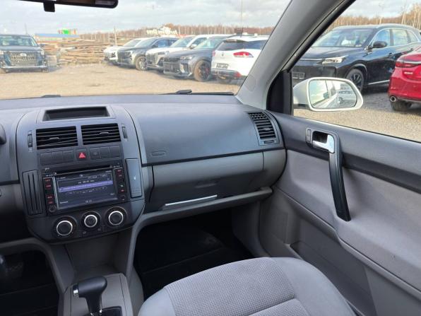 Volkswagen Polo IV Рестайлинг с пробегом 2006 года, цена 325 000 рублей, 207813 км, хэтчбек, Автокод Объявления