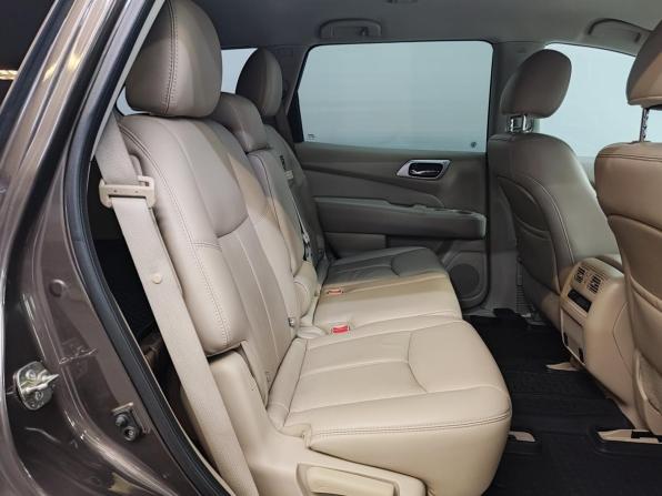 Nissan Pathfinder IV с пробегом 2014 года, цена 1 950 000 рублей, 143000 км, внедорожник, Автокод Объявления