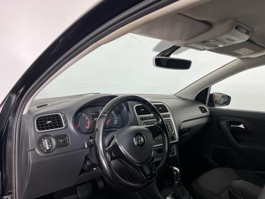 Volkswagen Polo V Рестайлинг Архангельск  - изображение 12