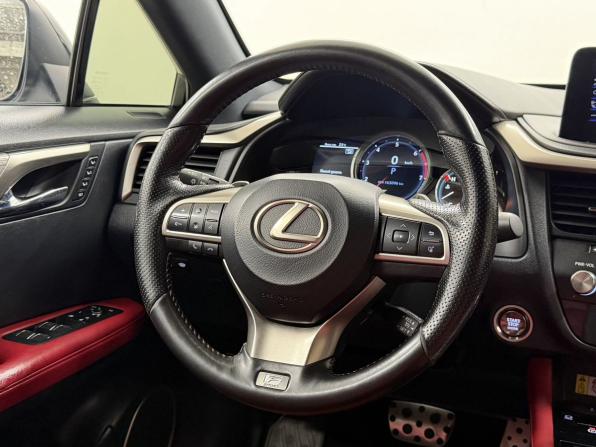 Lexus RX IV Рестайлинг с пробегом 2019 года, цена 4 085 000 рублей, 163096 км, внедорожник, Автокод Объявления